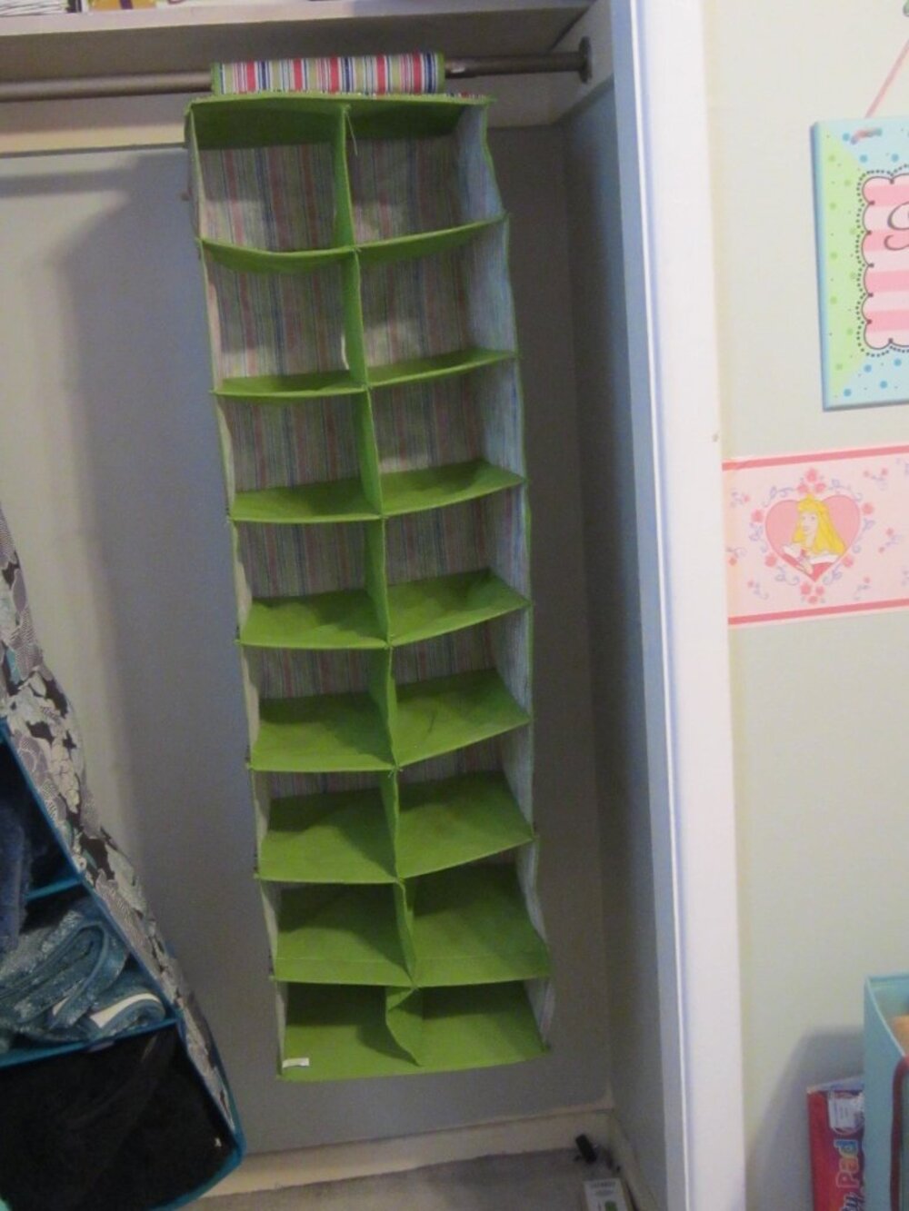 Hanging Shoe/Toy Organizer ~ Awesome Invention!